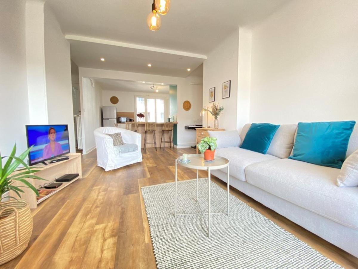 Charmant T3 Renove En Centre-Ville D'Annecy Avec Balcon, Ascenseur Et Parking Prive - Fr-1-432-83 Экстерьер фото