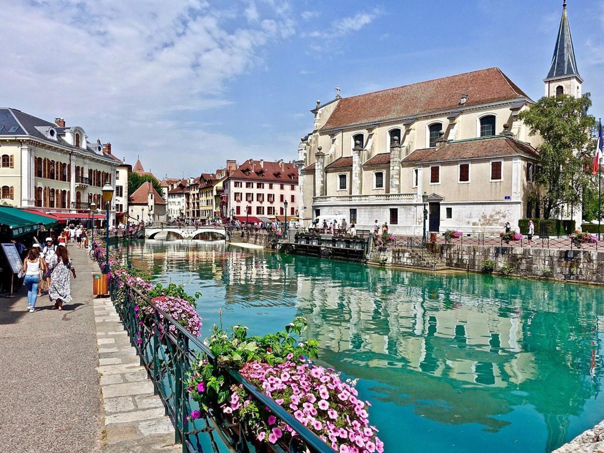 Charmant T3 Renove En Centre-Ville D'Annecy Avec Balcon, Ascenseur Et Parking Prive - Fr-1-432-83 Экстерьер фото